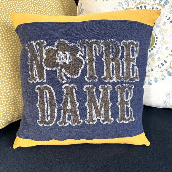 University of Notre Dame Fighting Irish Upcycled 16x16 T-shirt Pillow cover - Picture 10 of 11